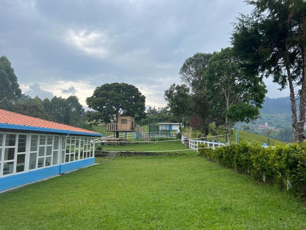 Hotel Spanglish Colombia Jericoc  Exterior foto